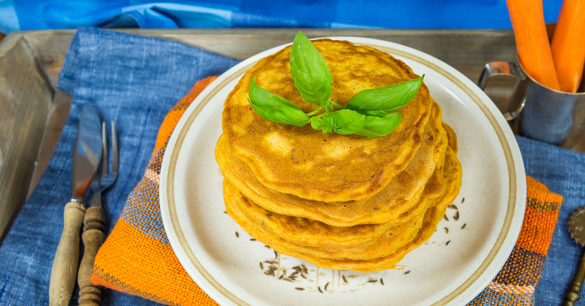 Saludables hot cakes de zanahoria