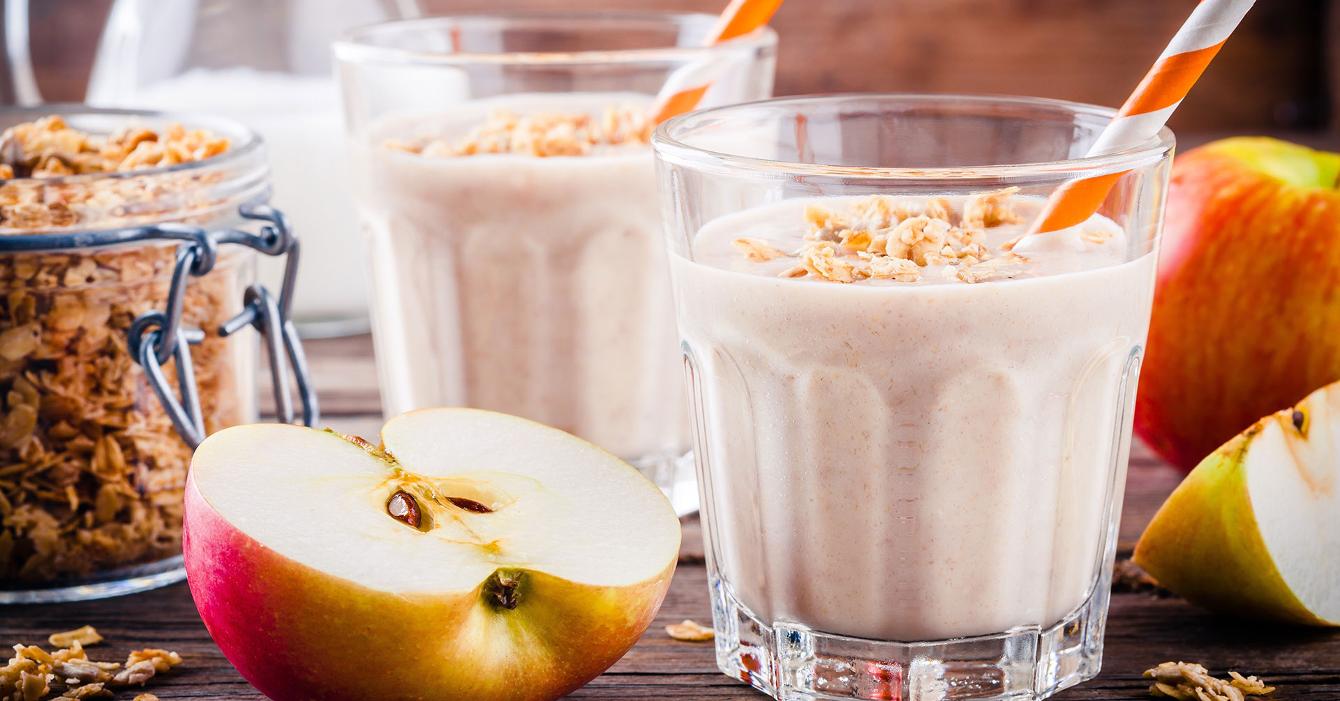 Licuado de manzanas con avena
