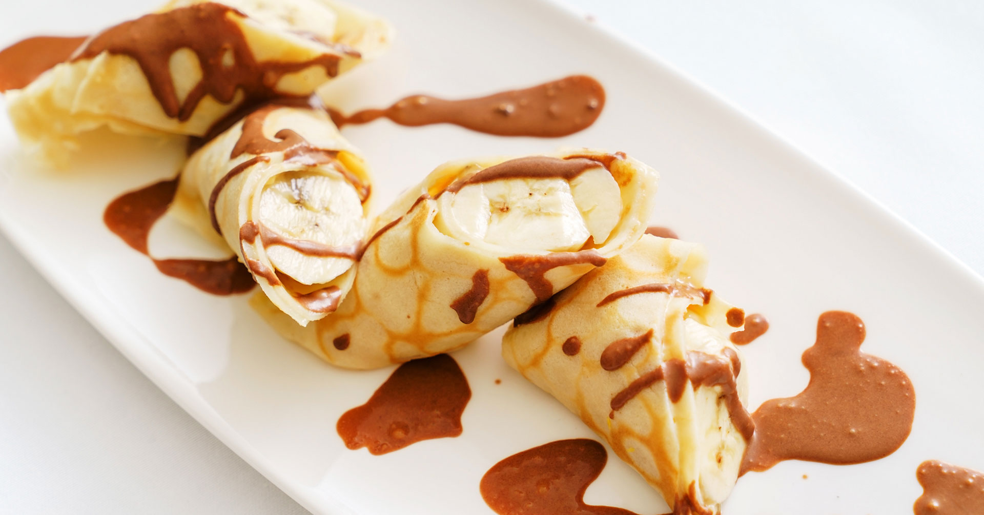 Sushi de avena con chocolate y plátano