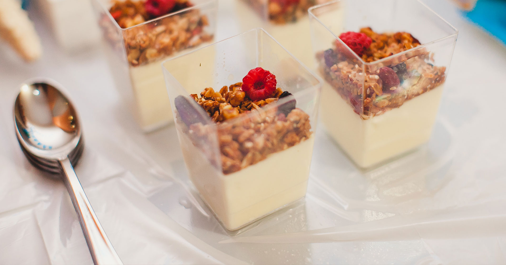 Gelatina de yogur y granola