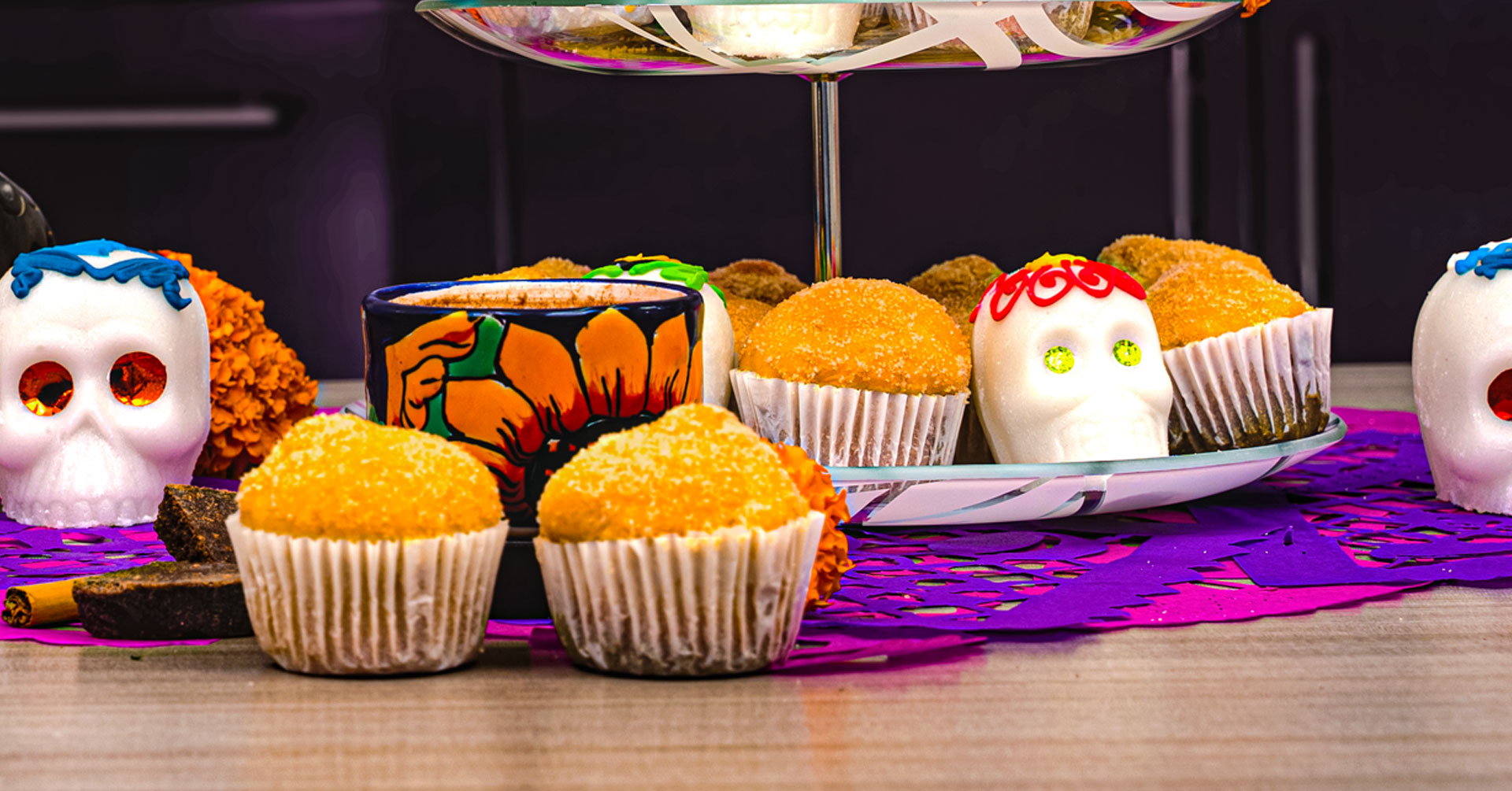Cupcakes de pan de muerto con avena