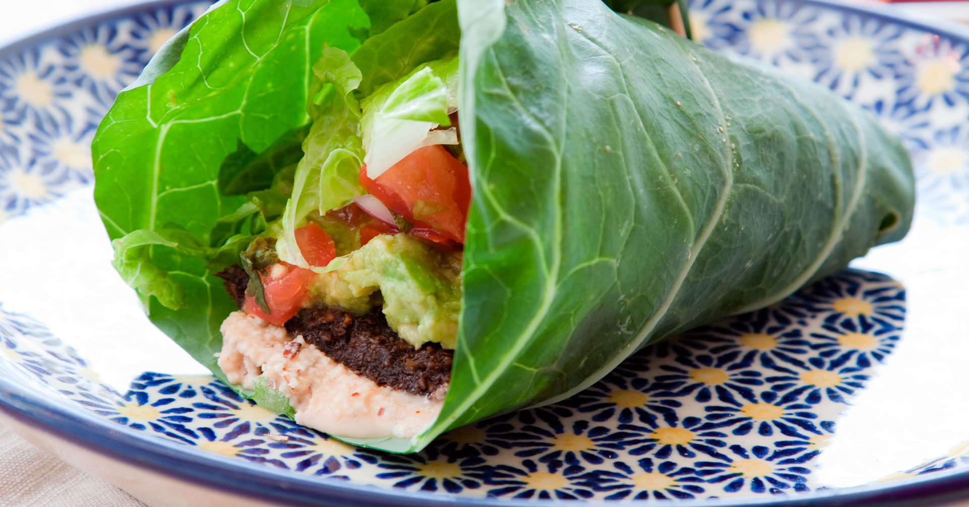 Rollitos de lechuga con granola