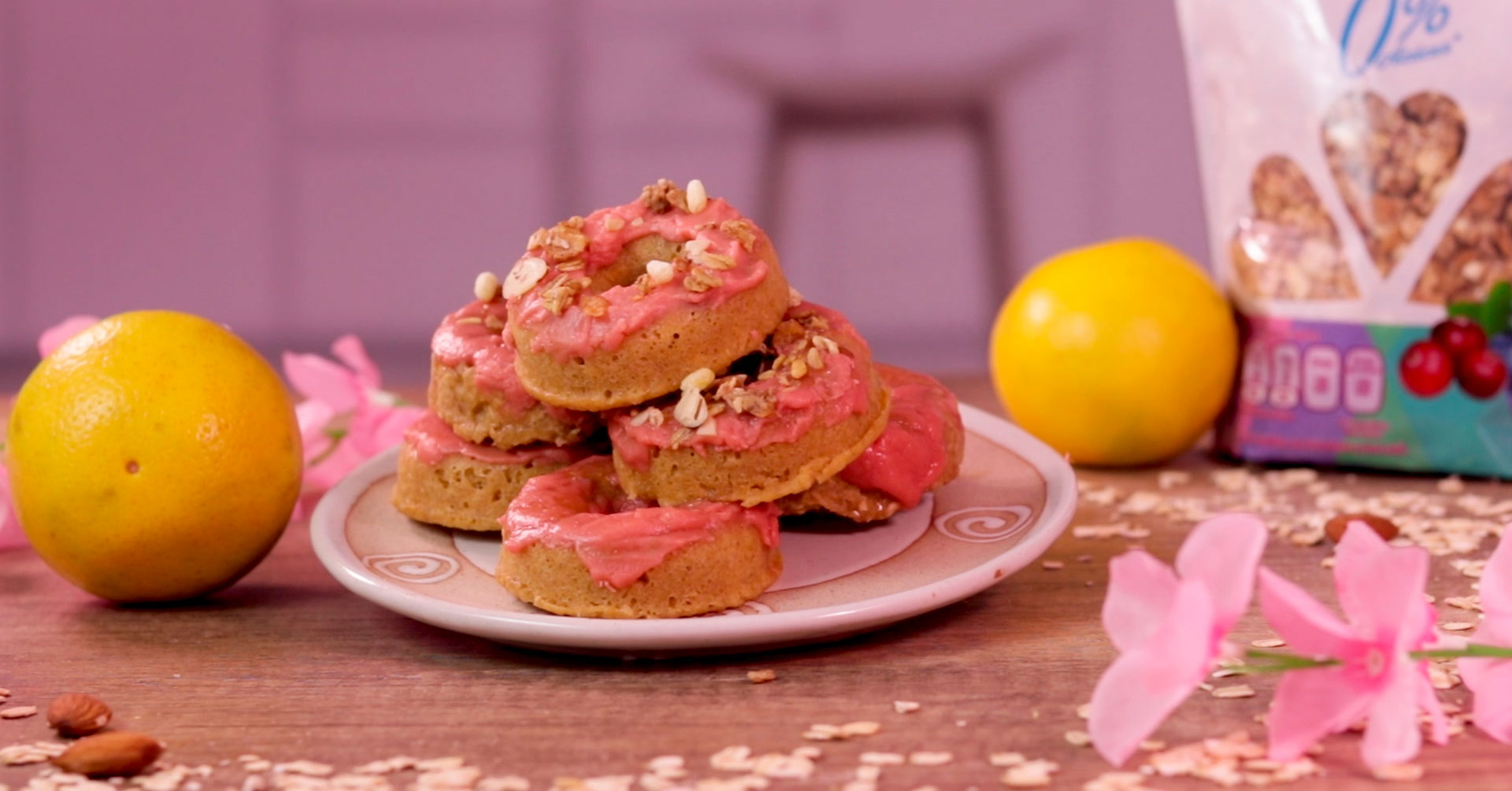 Donas con glaseado rosa