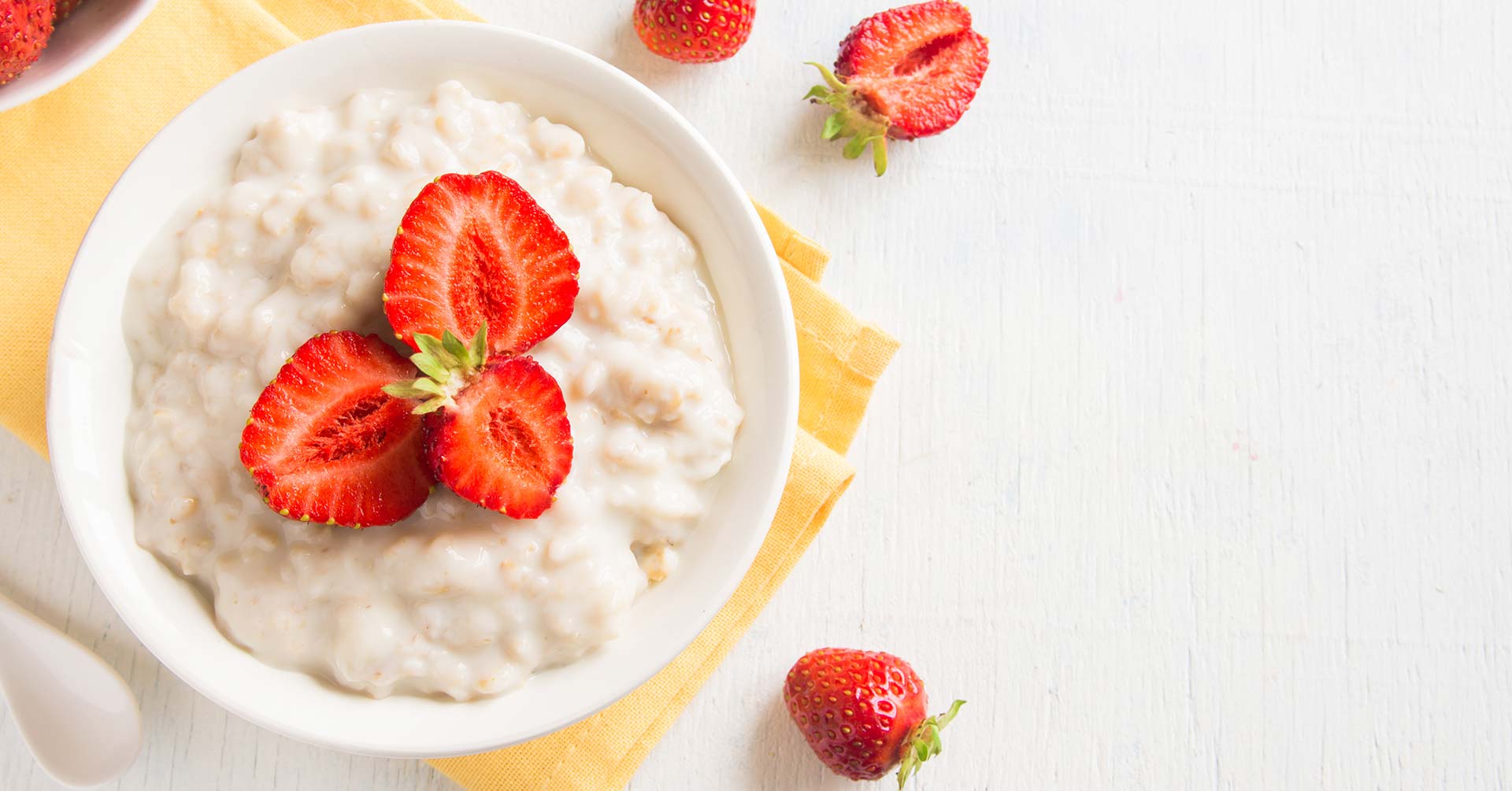 Porridge de avena, fresa y vainilla