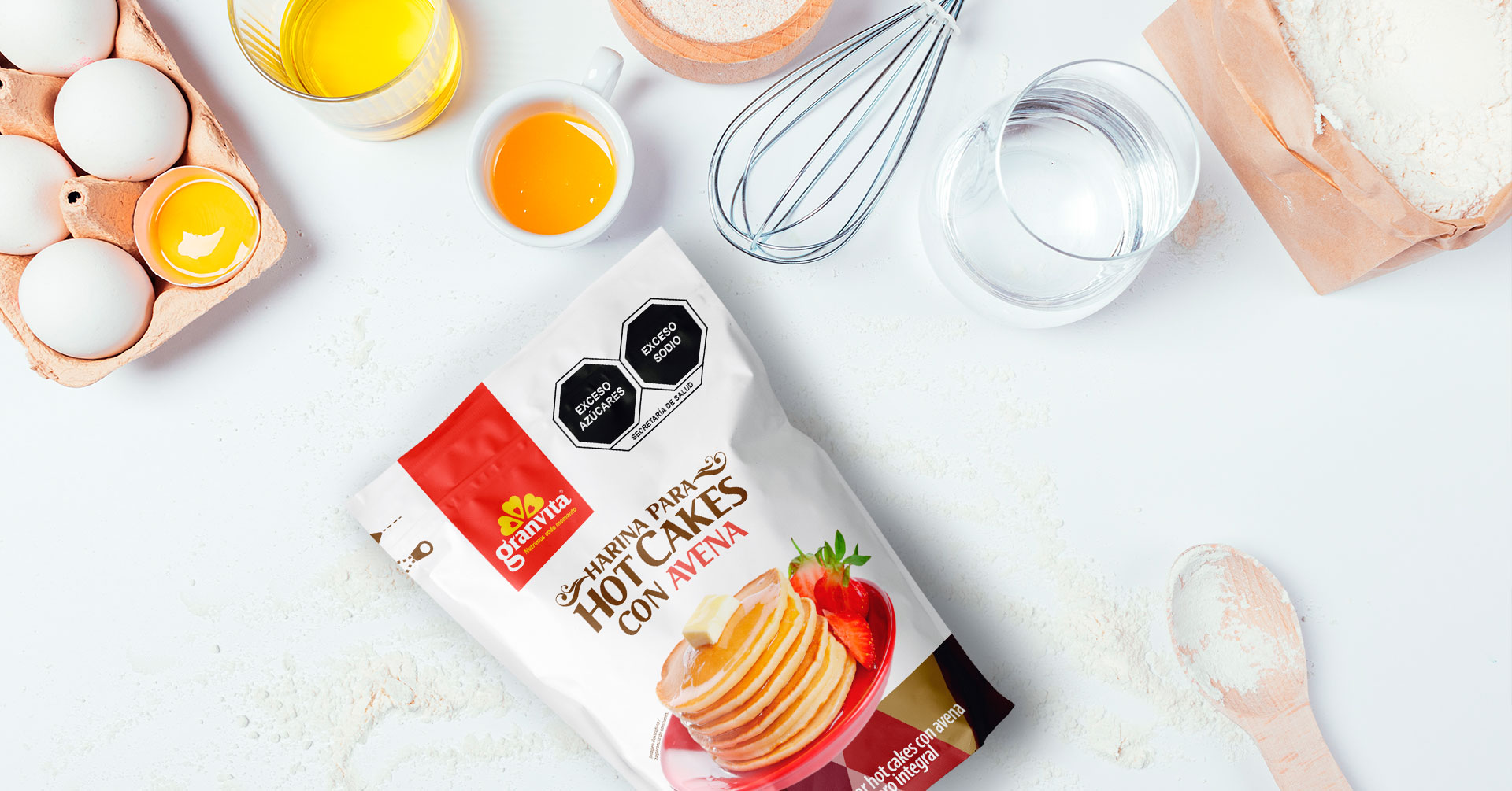 5 tipos de hot cakes de avena que puedes hacer con la harina Gravita