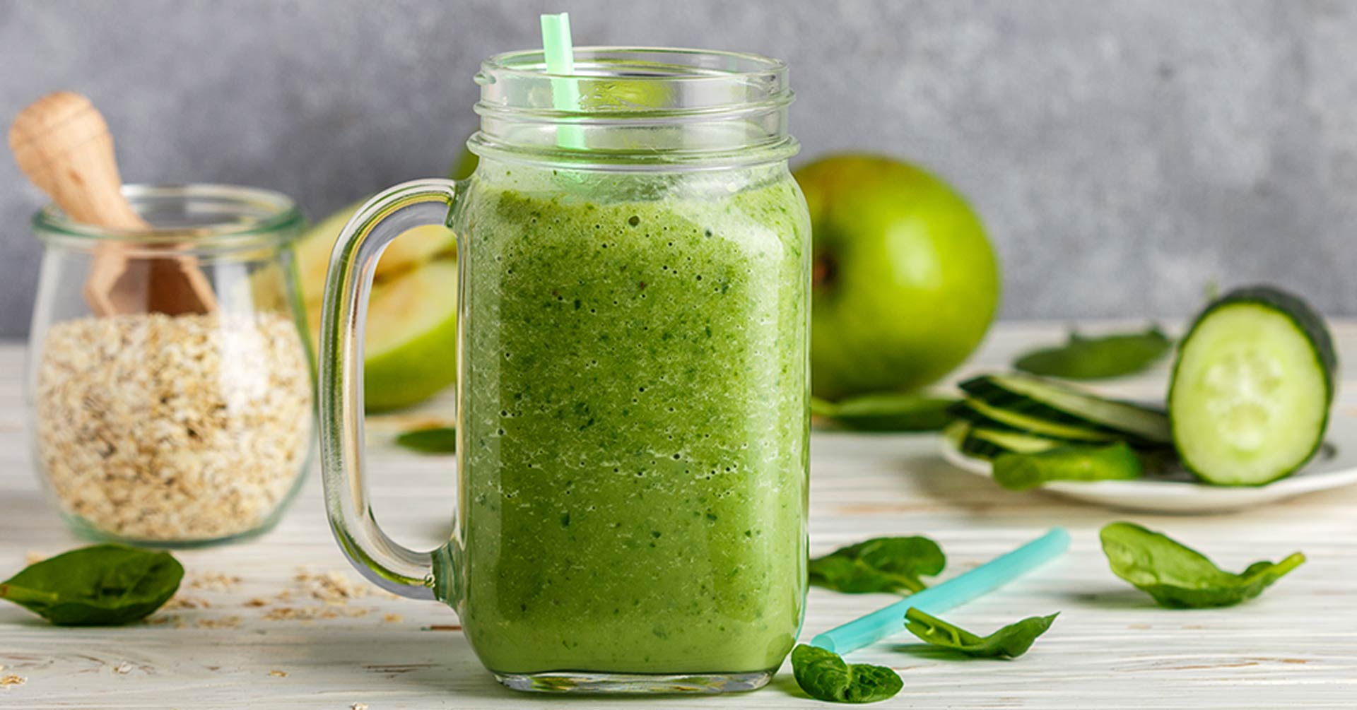 Jugo verde con avena