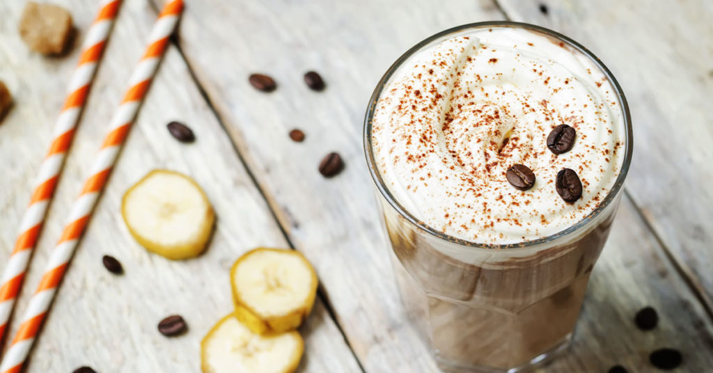 Imagen de smoothie de café y plátano 