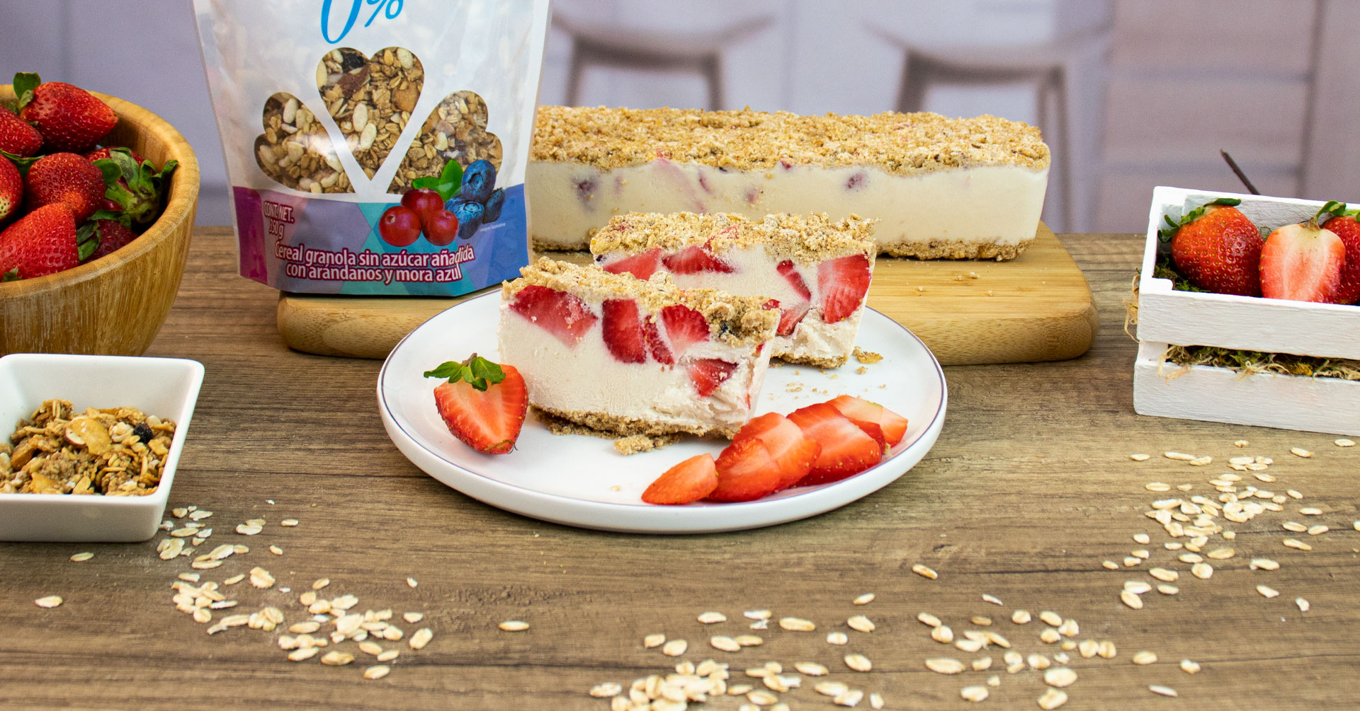 Crumble helado de yoghurt y fresas