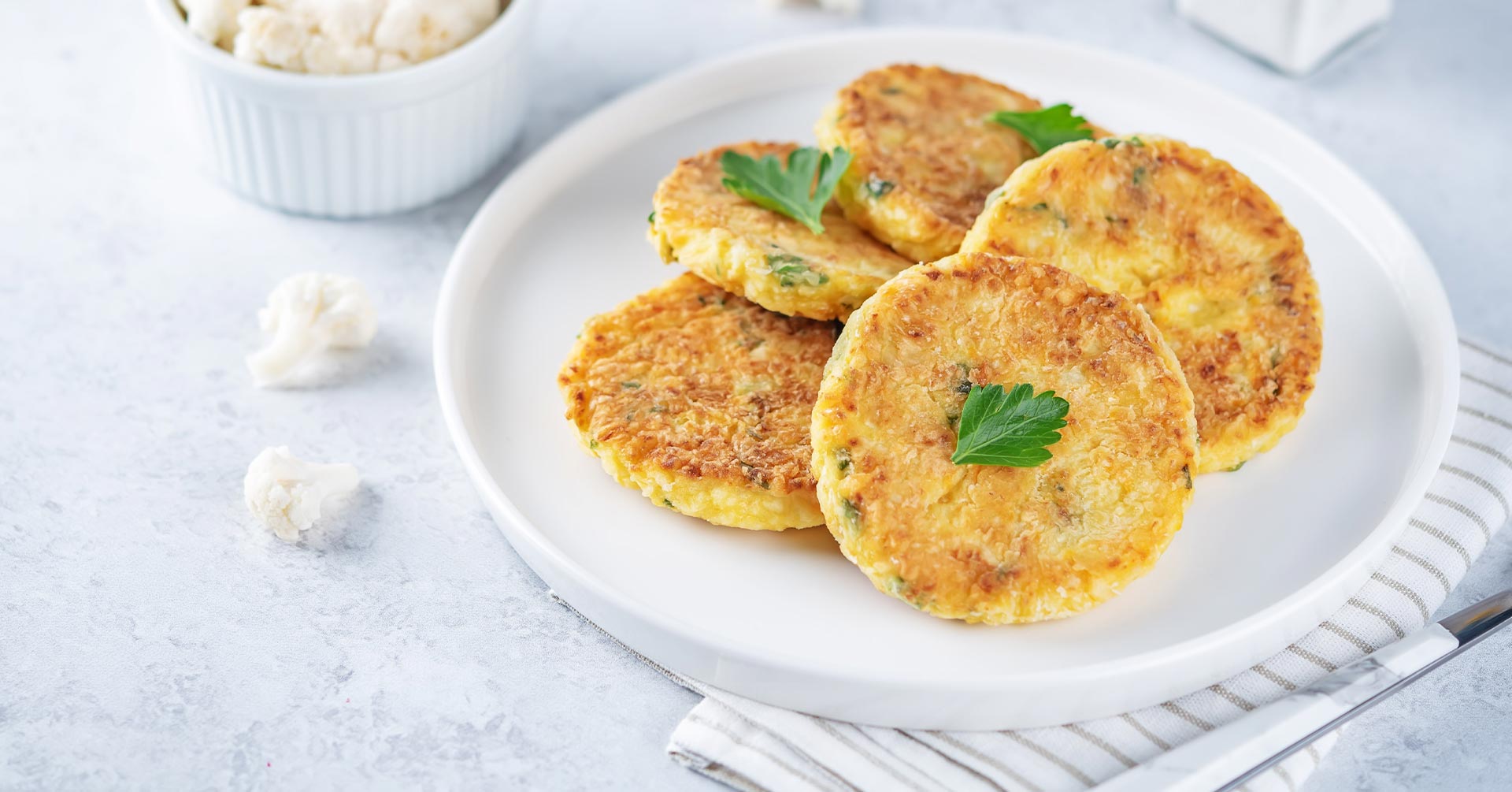 Hamburguesas de coliflor y avena al curry