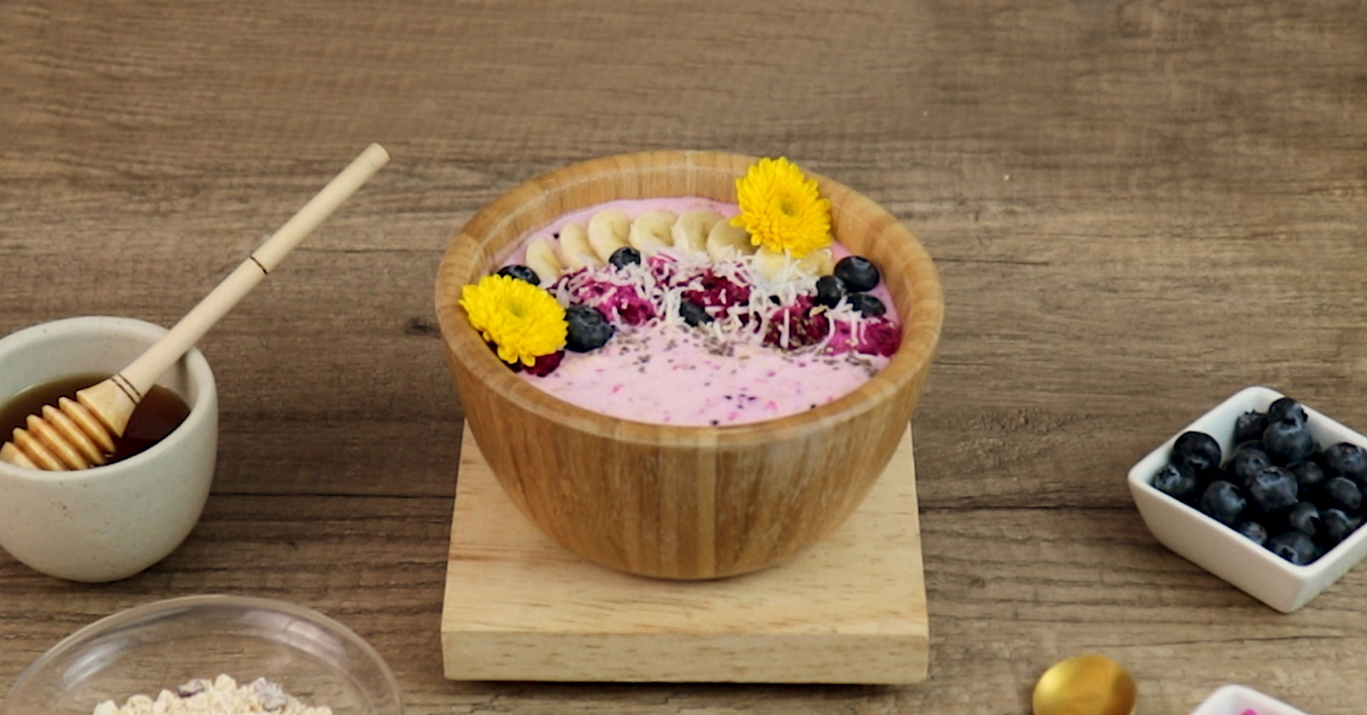 Bowl de avena y pitaya rosa